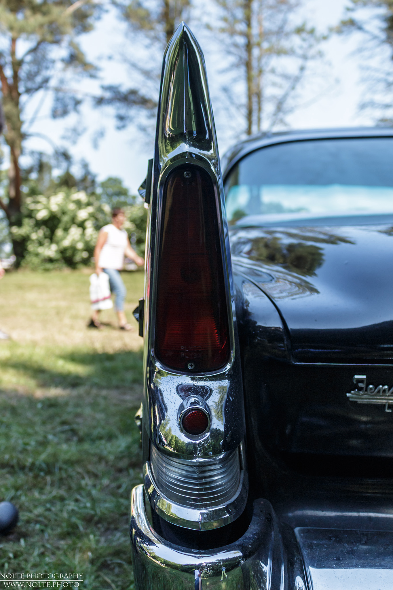 Die in der Heckschwinge integrierte ückleuchte eines Plymouth Belvedere.